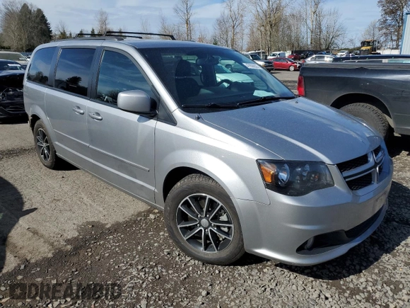 2017 Dodge Grand Caravan GT with VIN 2C4RDGEG0HR807338, listed as a Copart auction lot 47658835 with 95,332 mi miles and Salvage Title. Bid and sale history available at DreamBid. Image 4.