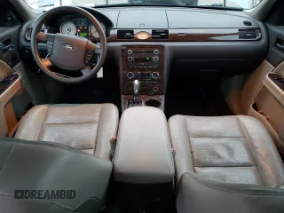 2008 Ford Taurus Limited with VIN 1FAHP25WX8G109615, listed as a Copart auction lot 83604304 with 250,446 mi miles and Clean Title. Bid and sale history available at carsss.com. Image 8.