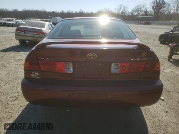 2001 Toyota Camry CE with VIN JT2BG22K710600636, listed as a Copart auction lot 45996145 with 214,355 mi miles and Salvage Title. Bid and sale history available at carsss.com. Image 6.