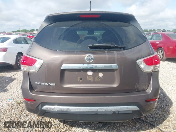 2015 Nissan Pathfinder S with VIN 5N1AR2MN0FC701622, listed as a IAAI auction lot 42243858 with 162,072 mi miles and . Bid and sale history available at DreamBid. Image 16.