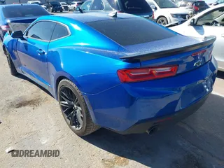 2017 Chevrolet Camaro 1LT z VIN 1G1FB1RS2H0158584, wystawiony jako IAAI lot #40488502 z przebiegiem 92 684 mil mil oraz . Historia ofert i sprzedaży dostępna na DreamBid. Obrazek 3.