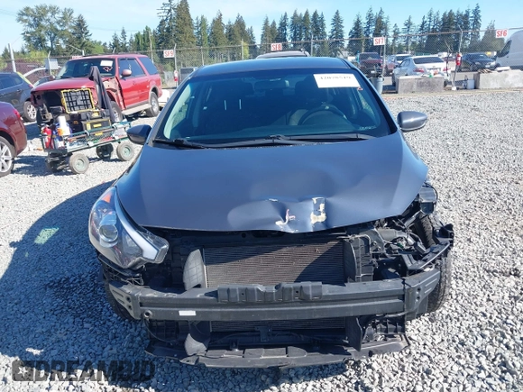 2016 Kia Forte LX with VIN KNAFK4A6XG5574307, listed as a IAAI auction lot 42078519 with 31,926 mi miles and . Bid and sale history available at carsss.com. Image 13.
