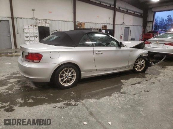 2011 BMW 1 Series 128i with VIN WBAUL7C52BVM80814, listed as a Copart auction lot 45150975 with 186,716 mi miles and Salvage title. Bid and sale history available at DreamBid. Image 3.