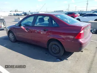 2006 Ford Focus S with VIN 1FAFP34N26W156923, listed as a IAAI auction lot 41741233 with 132,122 mi miles and . Bid and sale history available at carsss.com. Image 3.
