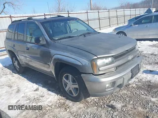 2005 Chevrolet TrailBlazer LT with VIN 1GNDT13S152213571, listed as a IAAI auction lot 41356058 with 157,856 mi miles and . Bid and sale history available at DreamBid. Image 1.