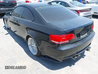 2010 BMW M3 with VIN WBSWD9C55AP362627, listed as a IAAI auction lot 42458127 with 106,989 mi miles and . Bid and sale history available at DreamBid. Image 3.
