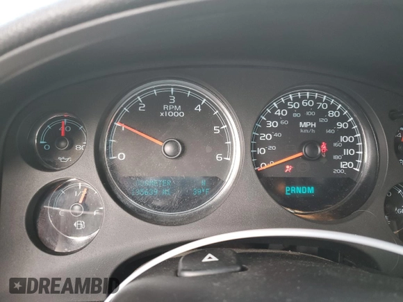 2014 GMC Yukon XL Denali with VIN 1GKS2MEFXER105451, listed as a Copart auction lot 87969055 with 195,639 mi miles and Salvage Title. Bid and sale history available at carsss.com. Image 9.