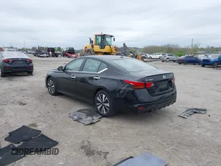 2019 Nissan Altima SV with VIN 1N4BL4DV6KC143538, listed as a IAAI auction lot 42082493 with 150,470 mi miles and . Bid and sale history available at DreamBid. Image 3.