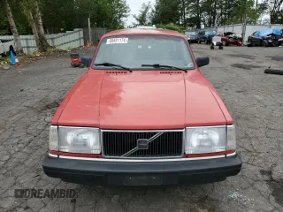 1993 Volvo 240 z VIN YV1AW8801P1942014, wystawiony jako Copart lot #69491174 z przebiegiem 145 809 mil mil oraz Szkody całkowita. Historia ofert i sprzedaży dostępna na DreamBid. Obrazek 5.