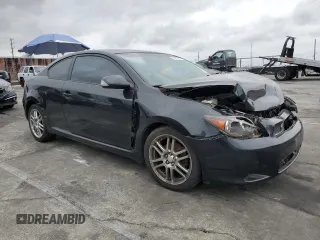 2007 Scion tC Spec z VIN JTKDE167670203703, wystawiony jako Copart lot #56007245 z przebiegiem Nie podano mil oraz Szkoda całkowita • Salvage title. Historia ofert i sprzedaży dostępna na DreamBid. Obrazek 4.