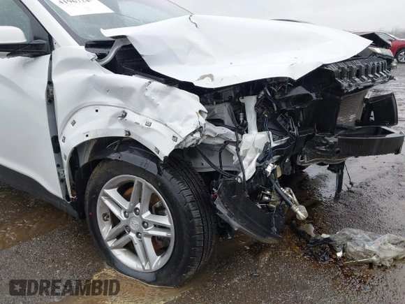 2019 Hyundai Kona SE with VIN KM8K1CAA3KU365164, listed as a IAAI auction lot 41967249 with 46,820 mi miles. Bid and sale history available at carsss.com. Image 6.