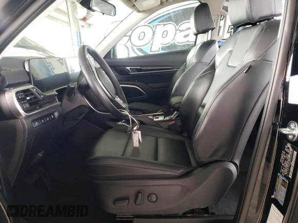 2025 Kia Telluride S with VIN 5XYP64GC6SG585586, listed as a Copart auction lot 56853485 with 12,252 mi miles and Salvage title. Bid and sale history available at DreamBid. Image 7.