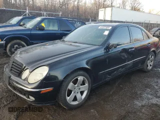2005 Mercedes-Benz E-Class 3.2L with VIN WDBUF65J15A617718, listed as a Copart auction lot 42322955 with 0 mi miles and Salvage Title. Bid and sale history available at carsss.com. Image 1.
