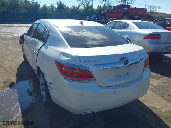 2012 Buick LaCrosse Premium 3 with VIN 1G4GH5E3XCF135278, listed as a IAAI auction lot 41640168 with 205,526 mi miles. Bid and sale history available at carsss.com. Image 3.