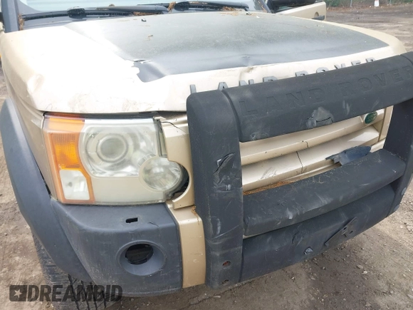2005 Land Rover LR3 SE z VIN SALAA25445A301437, wystawiony jako IAAI lot #42295091 z przebiegiem 213 744 mil mil oraz . Historia ofert i sprzedaży dostępna na DreamBid. Obrazek 6.