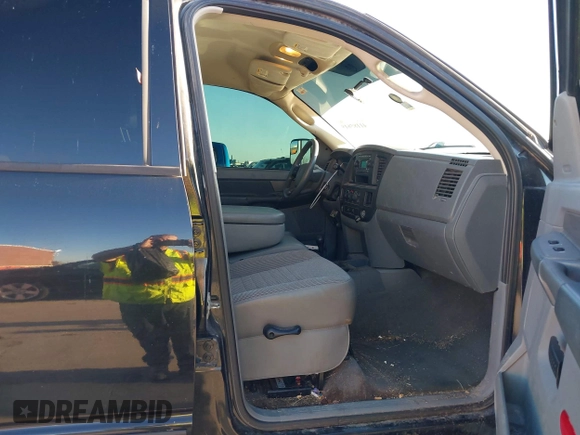 2008 Dodge 2500 SLT with VIN 3D7KS28AX8G184176, listed as a IAAI auction lot 41185619 with 210,036 mi miles and . Bid and sale history available at DreamBid. Image 5.