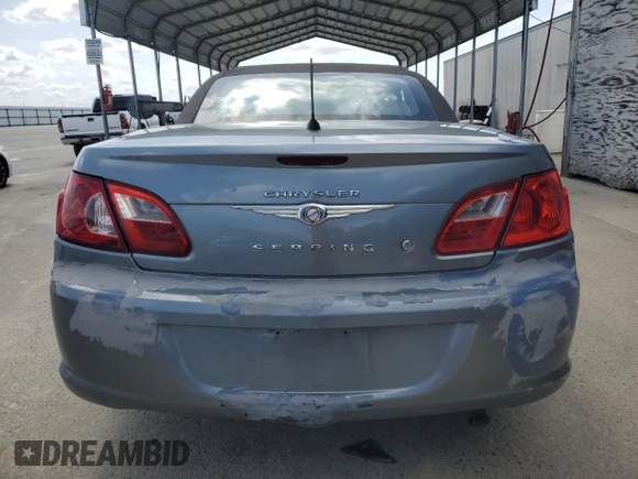2010 Chrysler Sebring Touring z VIN 1C3BC5ED9AN182007, wystawiony jako Copart lot #51168905 z przebiegiem 124 495 mil mil oraz Szkody całkowita. Historia ofert i sprzedaży dostępna na DreamBid. Obrazek 6.