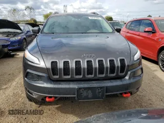 2018 Jeep Cherokee Trailhawk with VIN 1C4PJMBB2JD506327, listed as a Copart auction lot 75747364 with 186,413 mi miles and Salvage Title. Bid and sale history available at DreamBid. Image 5.