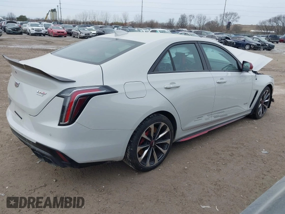 2023 Cadillac CT4-V Blackwing z VIN 1G6DL5RP3P0568052, wystawiony jako IAAI lot #41228123 z przebiegiem 39 511 mil mil oraz . Historia ofert i sprzedaży dostępna na DreamBid. Obrazek 4.