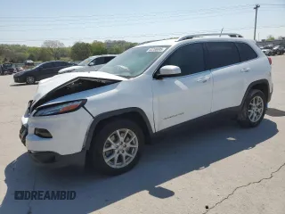 2018 Jeep Cherokee Latitude with VIN 1C4PJLCB6JD587468, listed as a Copart auction lot 52258695 with 136,466 mi miles and Salvage title. Bid and sale history available at DreamBid. Image 1.