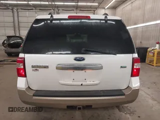 2011 Ford Expedition XLT с VIN 1FMJU1J54BEF43443, выставлен на аукционе IAAI как лот 42052349 с пробегом 194 511 миль миль и . История ставок и продаж доступна на DreamBid. Изображение 17.