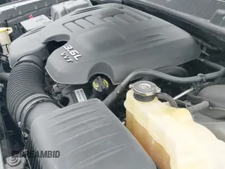 2018 Dodge Challenger SXT с VIN 2C3CDZAG0JH132520, выставлен на аукционе IAAI как лот 42139592 с пробегом 142 838 миль миль и . История ставок и продаж доступна на DreamBid. Изображение 19.