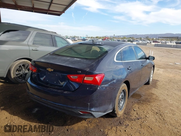 2016 Chevrolet Malibu LS z VIN 1G1ZB5ST5GF201530, wystawiony jako IAAI lot #41524549 z przebiegiem 198 968 mil mil oraz . Historia ofert i sprzedaży dostępna na DreamBid. Obrazek 4.
