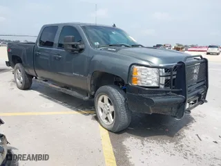 2011 Chevrolet Silverado 2500HD LTZ with VIN 1GC1KYE8XBF138169, listed as a IAAI auction lot 41713718 with 385,758 mi miles. Bid and sale history available at carsss.com. Image 1.