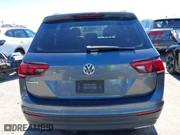 2019 Volkswagen Tiguan S z VIN 3VV1B7AX0KM043032, wystawiony jako IAAI lot #41862179 z przebiegiem 154 440 mil mil oraz . Historia ofert i sprzedaży dostępna na DreamBid. Obrazek 16.