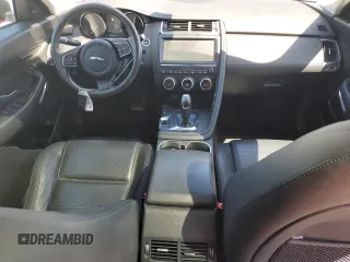 2020 Jaguar E-Pace SE z VIN SADFP2FX0L1Z86462, wystawiony jako Copart lot #51167515 z przebiegiem 31 482 mil mil oraz Nie do naprawy. Historia ofert i sprzedaży dostępna na DreamBid. Obrazek 8.