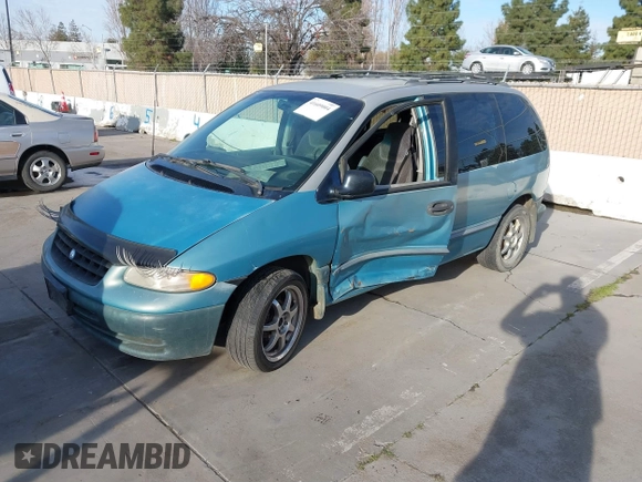 1996 Plymouth Voyager z VIN 2P4FP25B2TR622553, wystawiony jako IAAI lot #41609004 z przebiegiem 252 476 mil mil oraz . Historia ofert i sprzedaży dostępna na DreamBid. Obrazek 2.