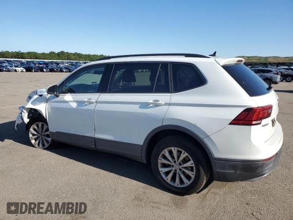 2020 Volkswagen Tiguan S with VIN 3VV1B7AX0LM037667, listed as a Copart auction lot 61649485 with 71,557 mi miles and Salvage title. Bid and sale history available at DreamBid. Image 2.
