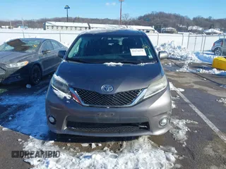 2017 Toyota Sienna SE with VIN 5TDXZ3DC0HS820274, listed as a IAAI auction lot 41272478 with 153,298 mi miles and . Bid and sale history available at DreamBid. Image 11.
