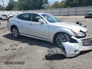 2012 Infiniti M with VIN JN1BY1AP1CM333116, listed as a Copart auction lot 68838294 with 44,248 mi miles and Salvage Title. Bid and sale history available at DreamBid. Image 4.