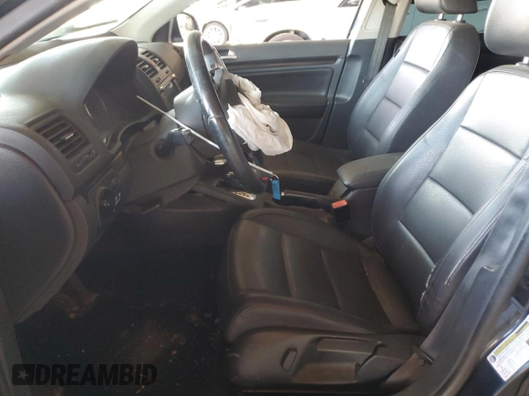 2010 Volkswagen Jetta TDI с VIN 3VWRL7AJ3AM148931, выставлен на аукционе Copart как лот 50616795 с пробегом 147 145 миль миль и Списание • Salvage title. История ставок и продаж доступна на DreamBid. Изображение 7.