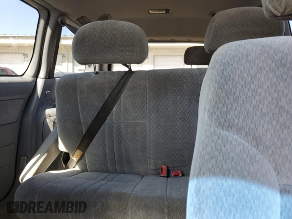 2002 Toyota Sienna CE with VIN 4T3ZF19C32U414347, listed as a Copart auction lot 46106115 with 268,713 mi miles and Salvage Title. Bid and sale history available at carsss.com. Image 10.