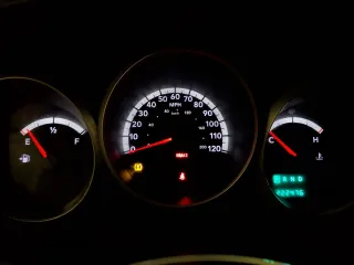 2009 Dodge Grand Caravan SE z VIN 2D8HN44E99R542025, wystawiony jako Copart lot #61003595 z przebiegiem 222 476 mil mil oraz Szkoda całkowita • Salvage title. Historia ofert i sprzedaży dostępna na DreamBid. Obrazek 9.