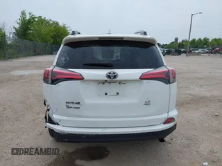 2017 Toyota RAV4 LE с VIN 2T3BFREVXHW647593, выставлен на аукционе IAAI как лот 42512350 с пробегом 120 448 миль миль и . История ставок и продаж доступна на DreamBid. Изображение 16.