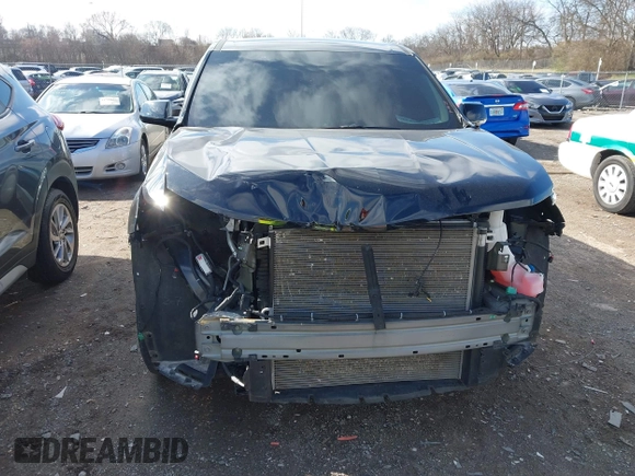 2020 Chevrolet Traverse LS with VIN 1GNEVFKW3LJ142005, listed as a IAAI auction lot 41668021 with 30,903 mi miles. Bid and sale history available at carsss.com. Image 6.