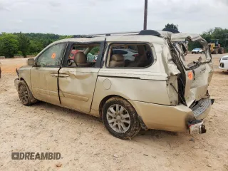 2008 Kia Sedona EX with VIN KNDMB233286203686, listed as a Copart auction lot 55553794 with 0 mi miles and Salvage Title. Bid and sale history available at carsss.com. Image 2.