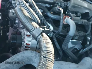 2025 Toyota Tacoma SR z VIN 3TMLB5JN0SM107628, wystawiony jako IAAI lot #43312863 z przebiegiem 7 373 mil mil oraz . Historia ofert i sprzedaży dostępna na DreamBid. Obrazek 23.