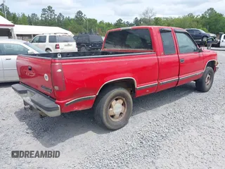1998 Chevrolet Silverado 1500 with VIN 1GCEK19R2WR141583, listed as a IAAI auction lot 42078415 with 336,542 mi miles and . Bid and sale history available at DreamBid. Image 4.