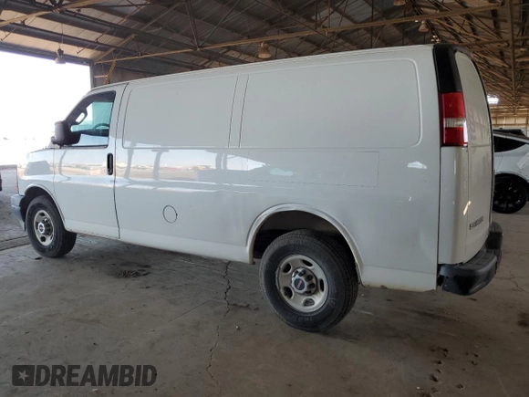 2017 GMC Savana Cargo z VIN 1GTW7AFF0H1296957, wystawiony jako Copart lot #58577405 z przebiegiem 186 773 mil mil oraz Tytuł czysty. Historia ofert i sprzedaży dostępna na DreamBid. Obrazek 2.