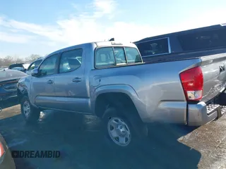 2017 Toyota Tacoma SR with VIN 5TFAX5GN2HX096442, listed as a IAAI auction lot 41667984 with 63,377 mi miles. Bid and sale history available at carsss.com. Image 14.