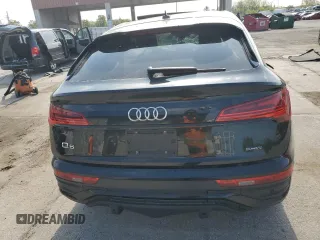 2022 Audi Q5 Sportback S line Premium Plus z VIN WA15ABFYXN2084829, wystawiony jako Copart lot #56194865 z przebiegiem Nie podano mil oraz Szkoda całkowita • Salvage title. Historia ofert i sprzedaży dostępna na DreamBid. Obrazek 6.