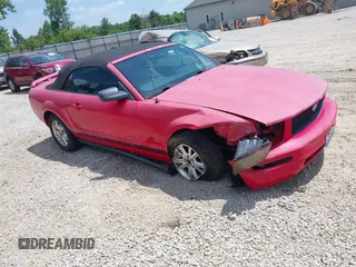 2007 Ford Mustang Deluxe с VIN 1ZVFT84N375235279, выставлен на аукционе IAAI как лот 42580211 с пробегом 57 791 миль миль и . История ставок и продаж доступна на DreamBid. Изображение 1.
