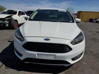 2018 Ford Focus SE with VIN 1FADP3FE4JL322857, listed as a Copart auction lot 58090025 with 58,148 mi miles and Clean title. Bid and sale history available at DreamBid. Image 5.
