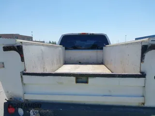 2002 Ford F-350 with VIN 1FDSF34L32EA69781, listed as a IAAI auction lot 42184745 with 175,511 mi miles and . Bid and sale history available at DreamBid. Image 8.