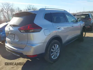 2020 Nissan Rogue S with VIN KNMAT2MV3LP501778, listed as a IAAI auction lot 41570498 with 99,020 mi miles. Bid and sale history available at carsss.com. Image 4.