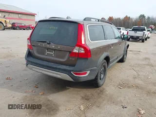 2012 Volvo XC70 3.2L with VIN YV4940BZ4C1144637, listed as a IAAI auction lot 40709833 with 150,249 mi miles and . Bid and sale history available at DreamBid. Image 4.